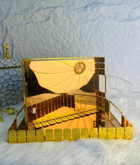 صنية زجاجية ذهبية فخمة وأنيقة لاصحاب الذوق الرفيع